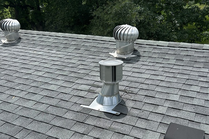 How Roof Ventilation Affects Home Comfort and Roof Lifespan