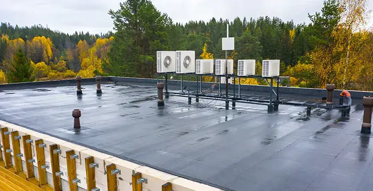 Commercial Flat Roof in The Twin Cities